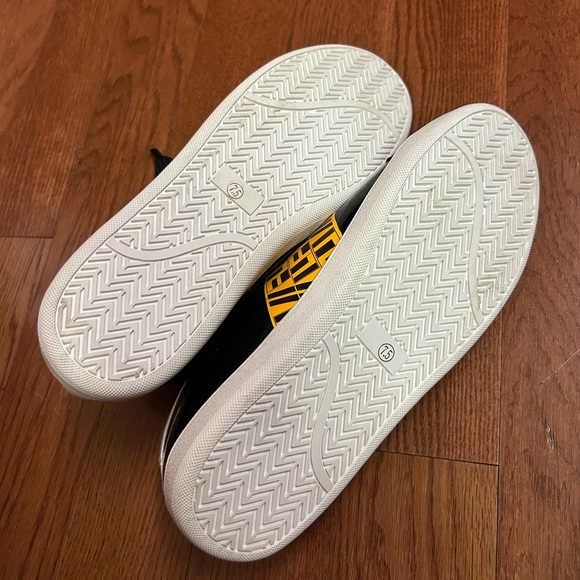 Jeffrey Campbell LF Pabst black and yellow trainers with black laces. Size 7 1/2 - Picture 6 of 7